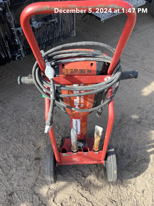 2021 HILTI TE 3000-AVR