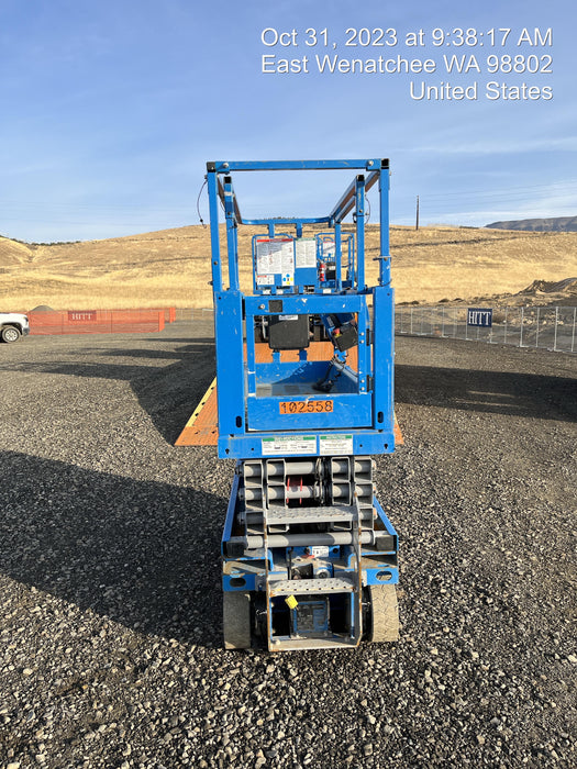 2020 Genie GS-1930 Solid Non Marking Tires, Beacon, Folding rails with half height swing gate, 800W Inverter