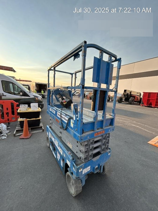 2020 Genie GS-1930 Solid Non Marking Tires, Beacon, Folding rails with half height swing gate, 800W Inverter