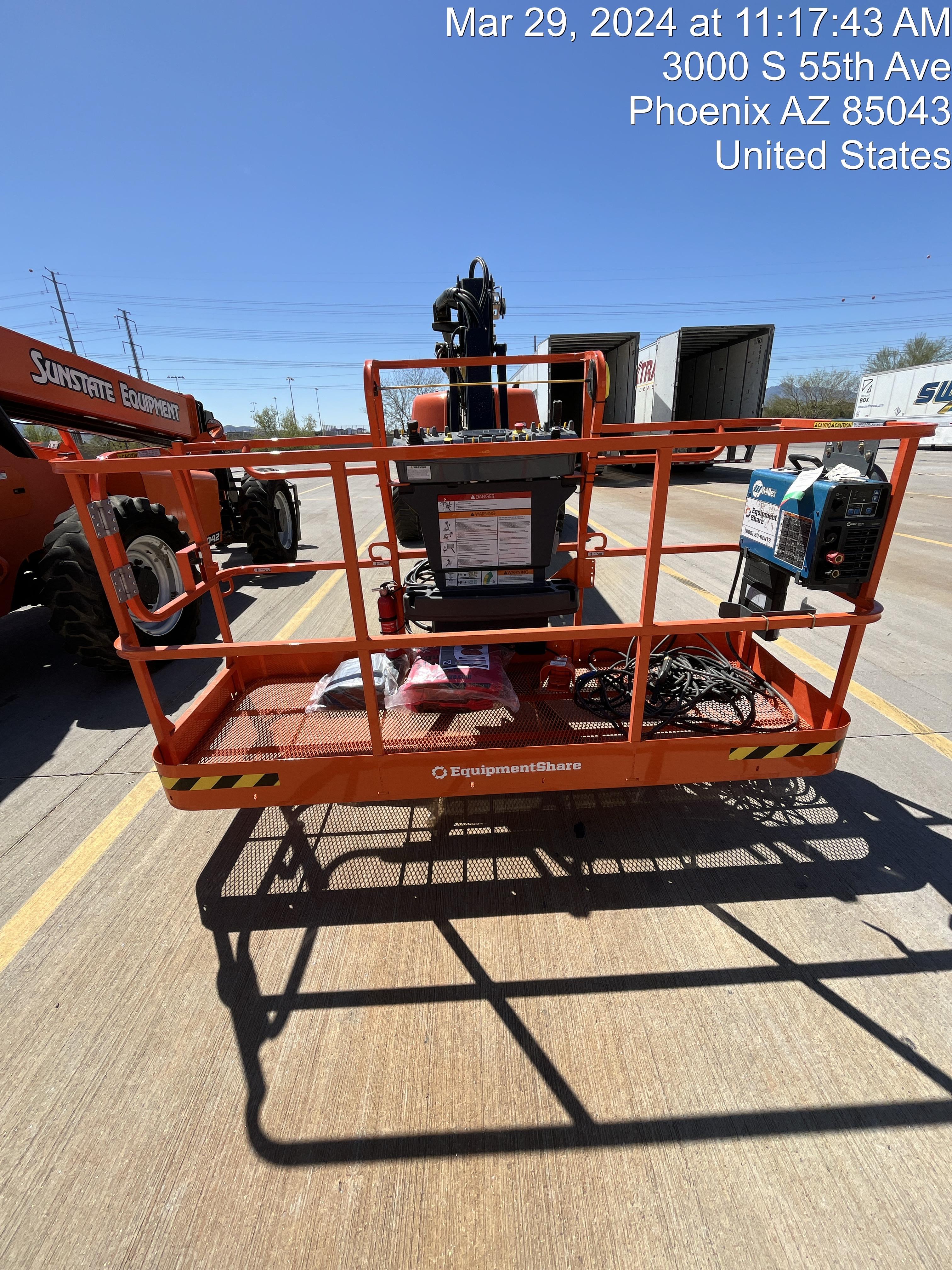 2024 JLG 660SJ