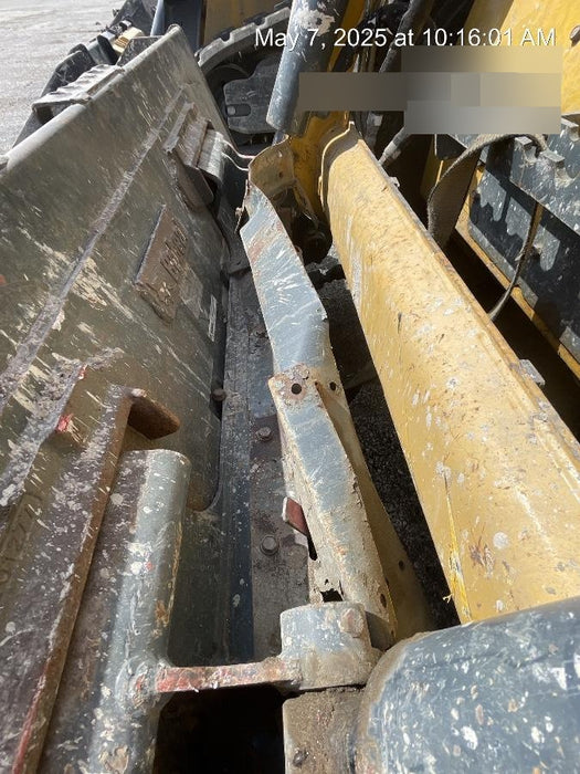 2017 Gehl V330 Standard Rental Specs