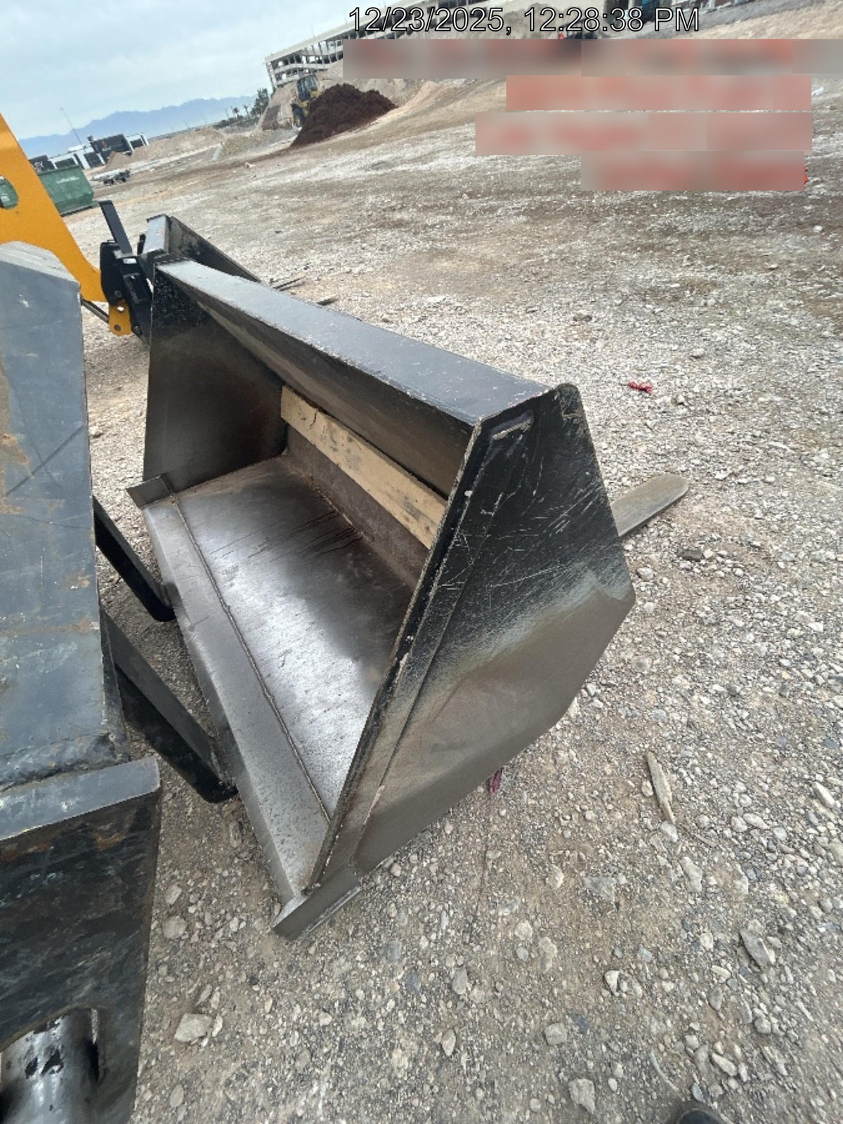 2024 JLG Telehandler Bucket