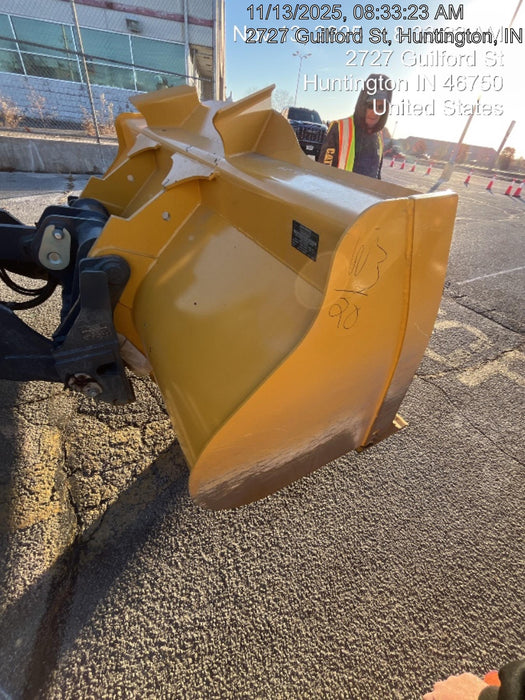 2025 JOHN DEERE 24" Bucket, Backhoe