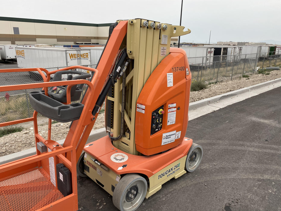 2021 JLG 26E
