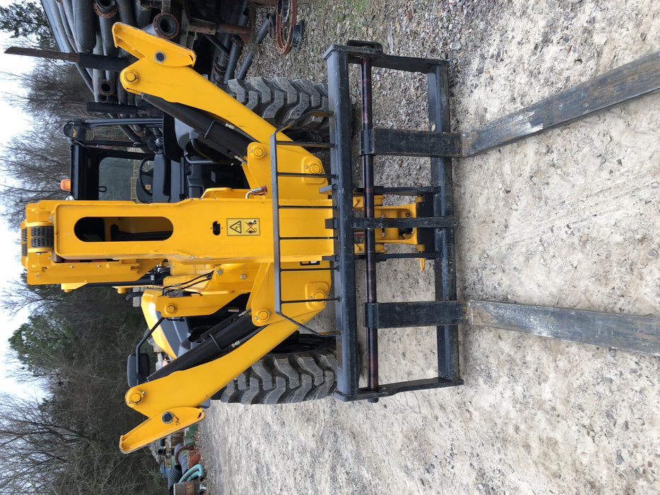 2019 JCB 510-56 Open ROPS, 74 HP, Solid Tires, Worklights, Beacon, Aux Hydraulics, Lifting Eye 66" Carriage/60" Forks