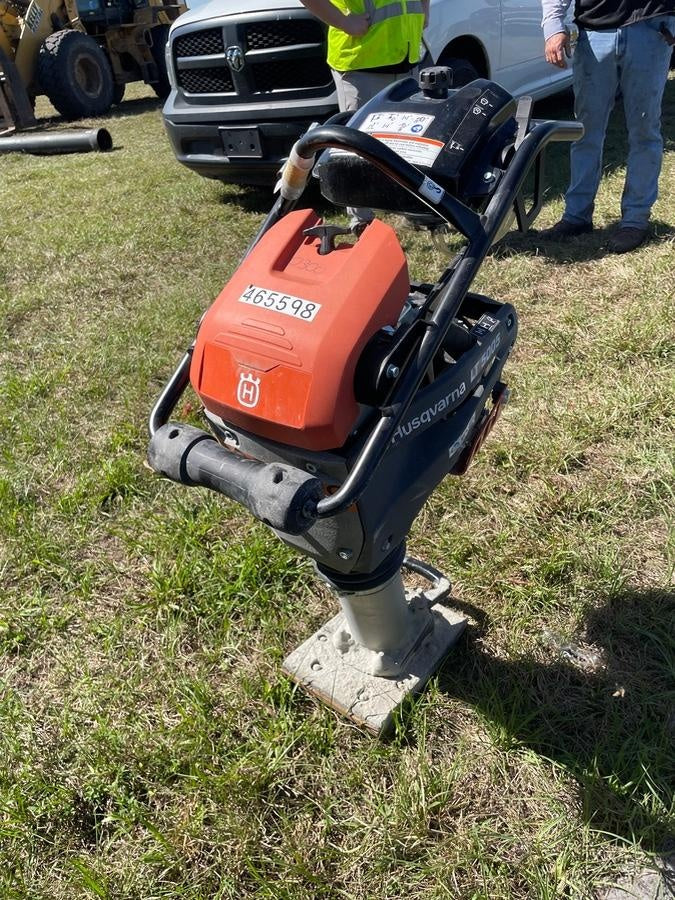 2024 HUSQVARNA LT5005