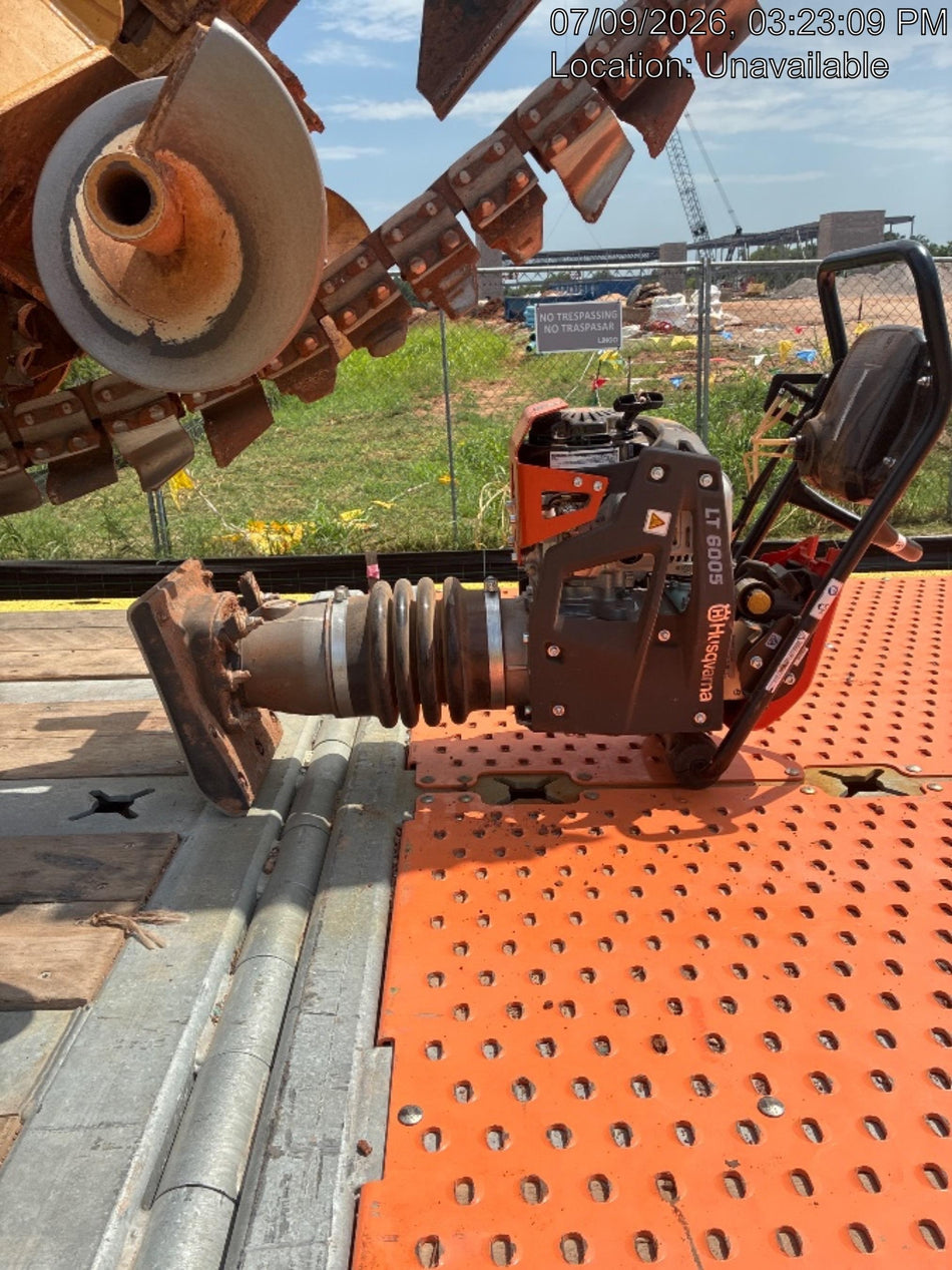 2026 HUSQVARNA LT6005