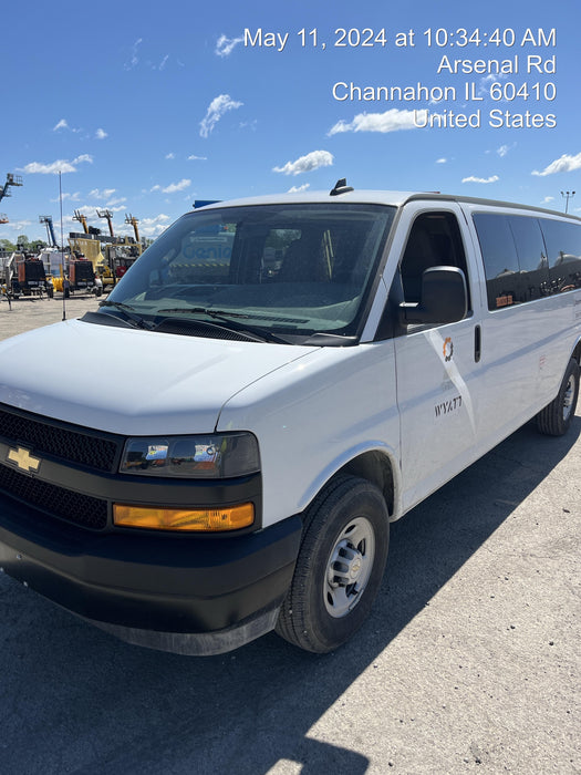 2023 CHEVROLET Express Van - Rental