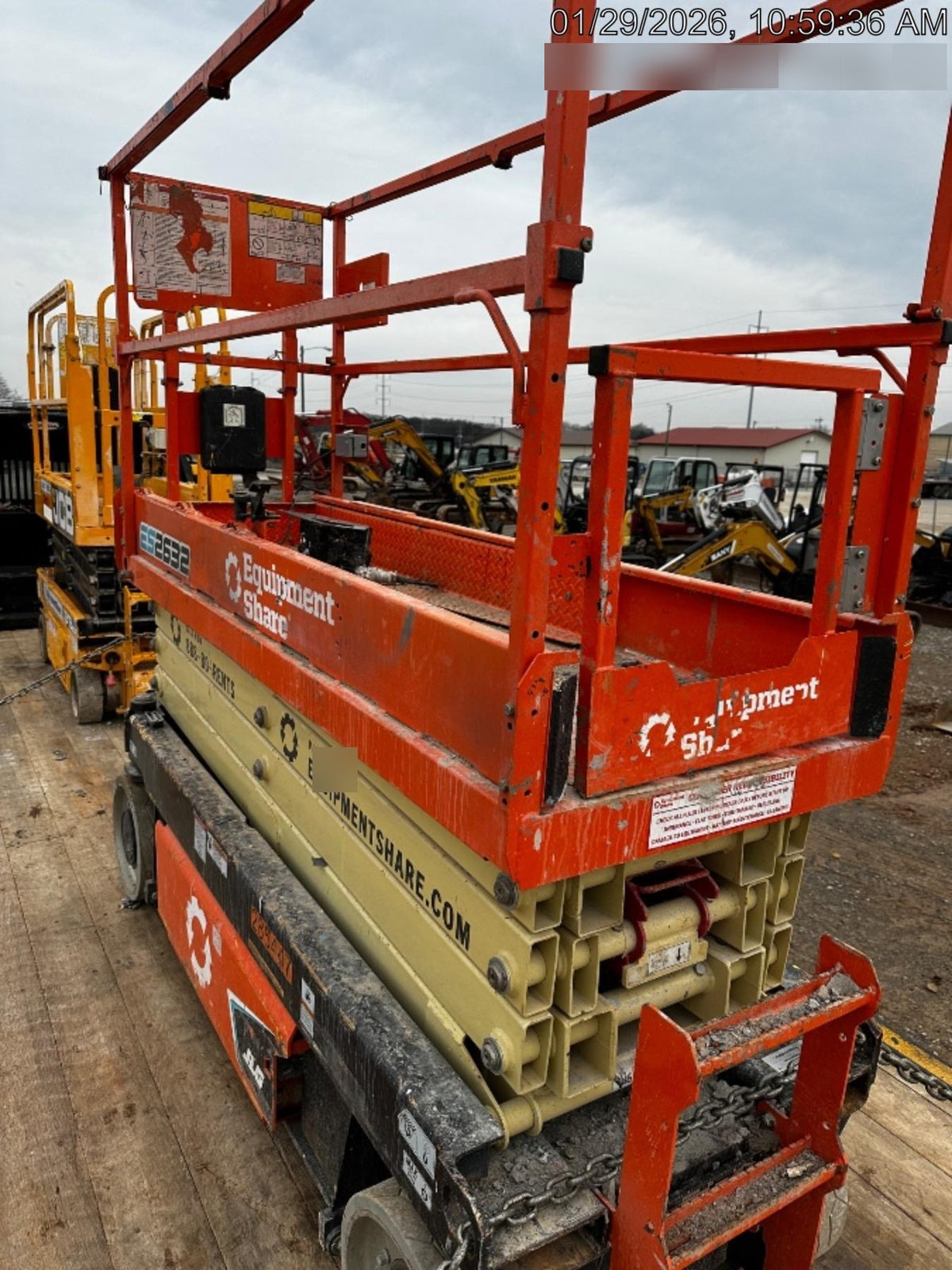 2022 JLG ES2632