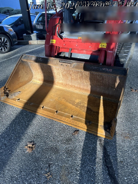 2025 TAKEUCHI 76" Smooth Bucket - Takeuchi