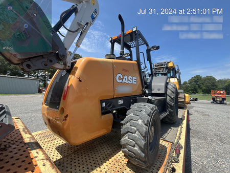 2023 CASE 588H