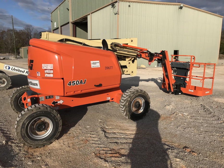 2019 JLG 450AJ