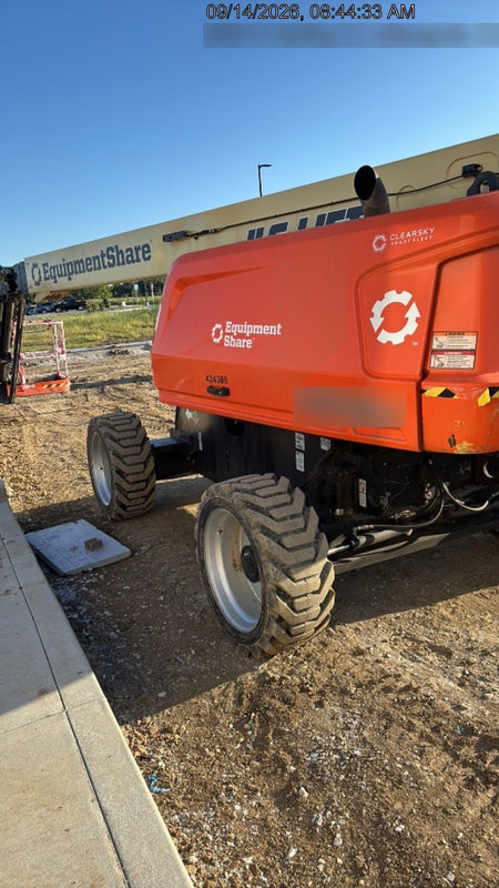 2024 JLG 660SJ