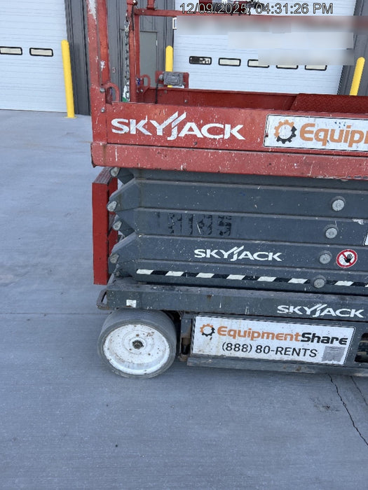 2018 Skyjack SJIII-4632 Skyjack SJIII4632 Scissor Lift w/Trojan Batteries