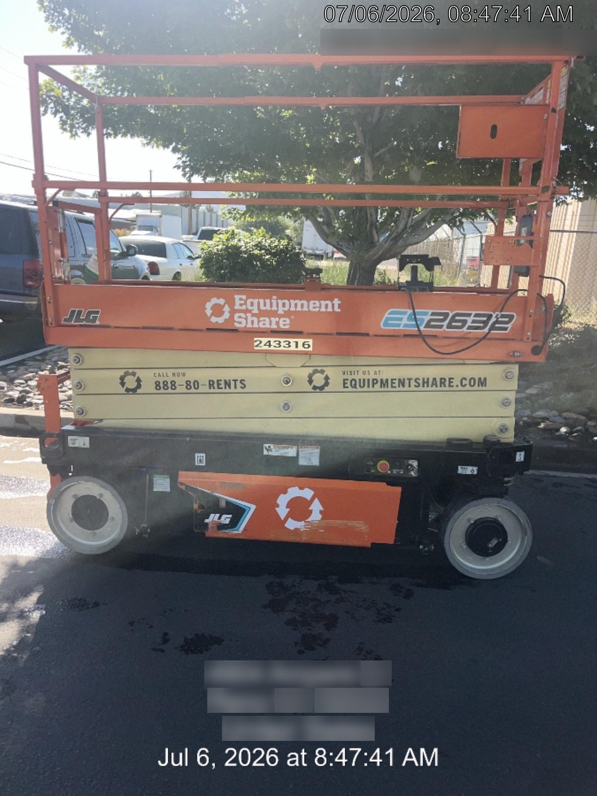 2022 JLG ES2632