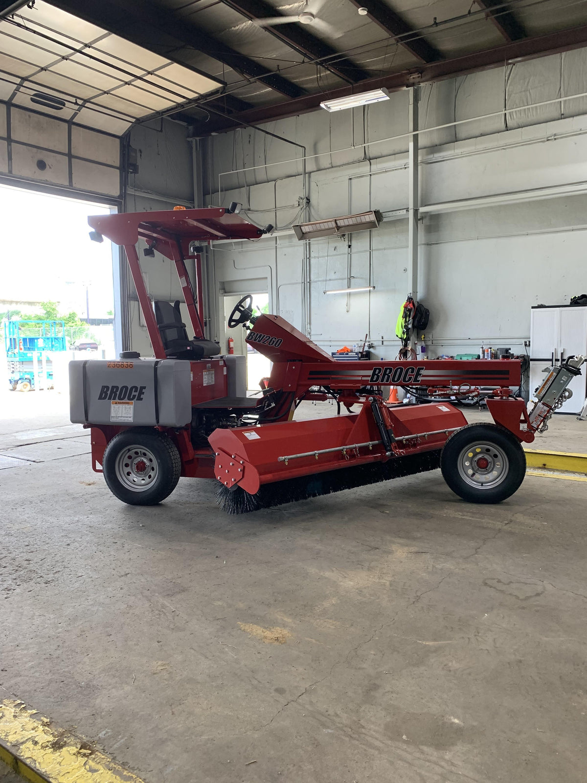 2022 BROCE BW260