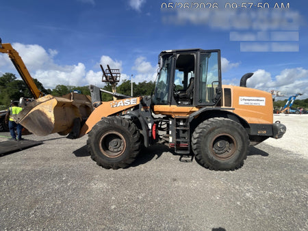 2018 CASE 621G