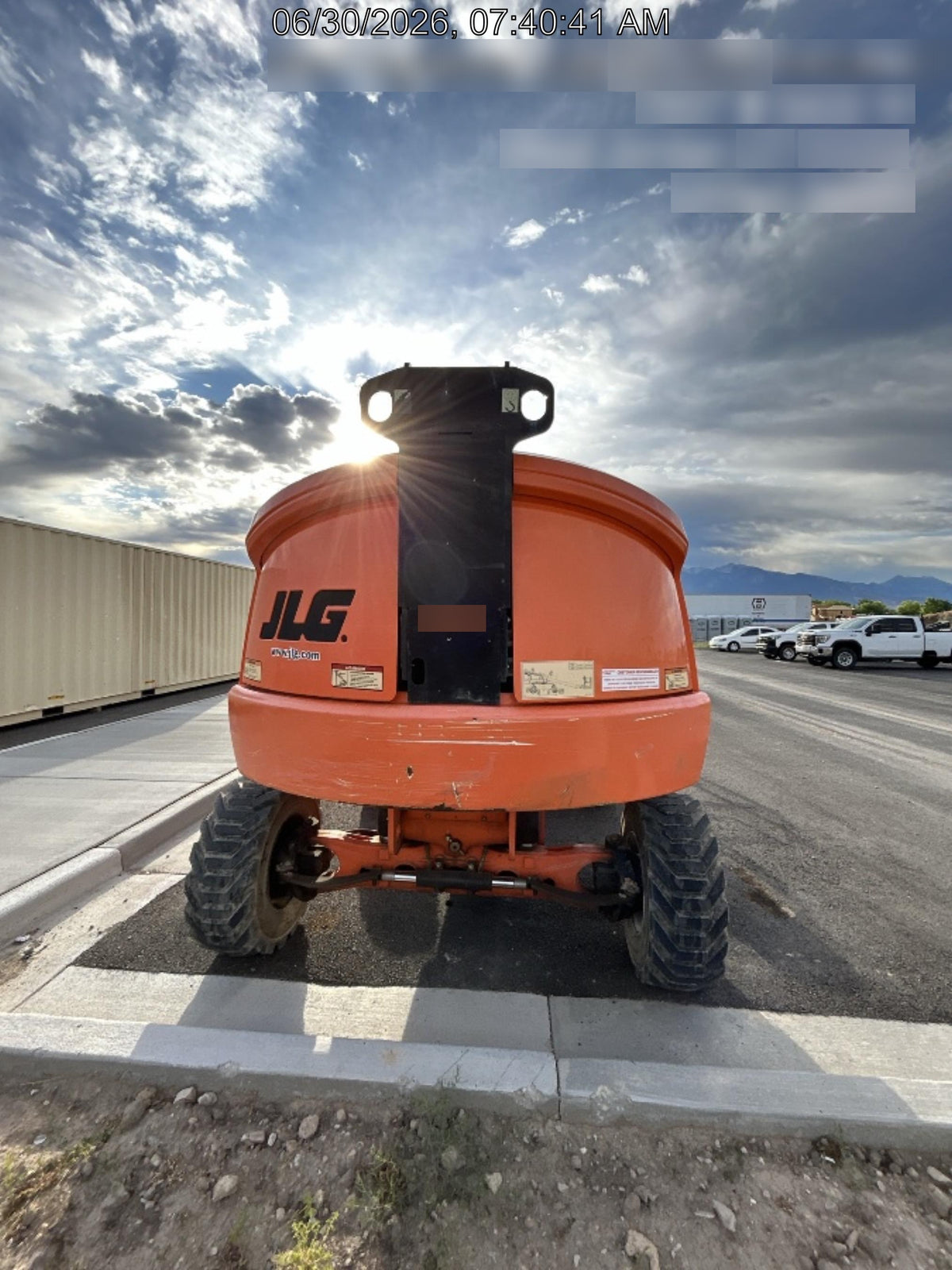 2019 JLG 400S