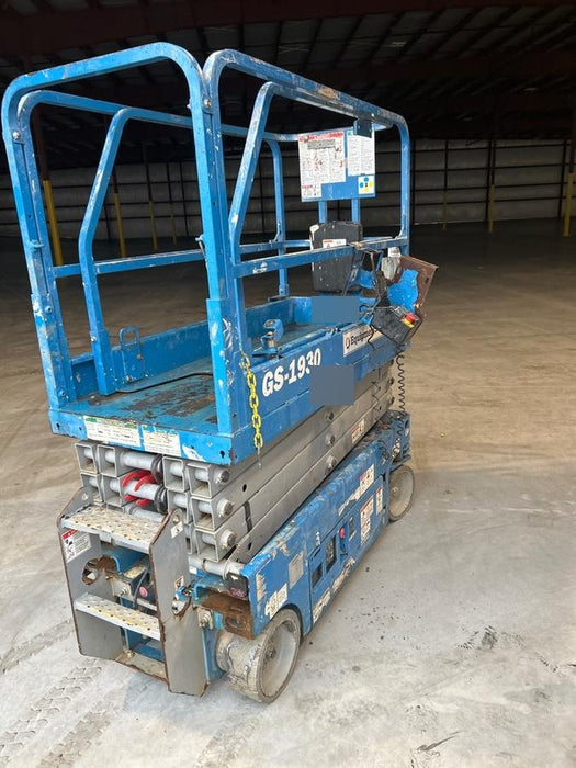 2020 Genie GS-1930 Fixed rails with chain entry gate - Pre A92.20