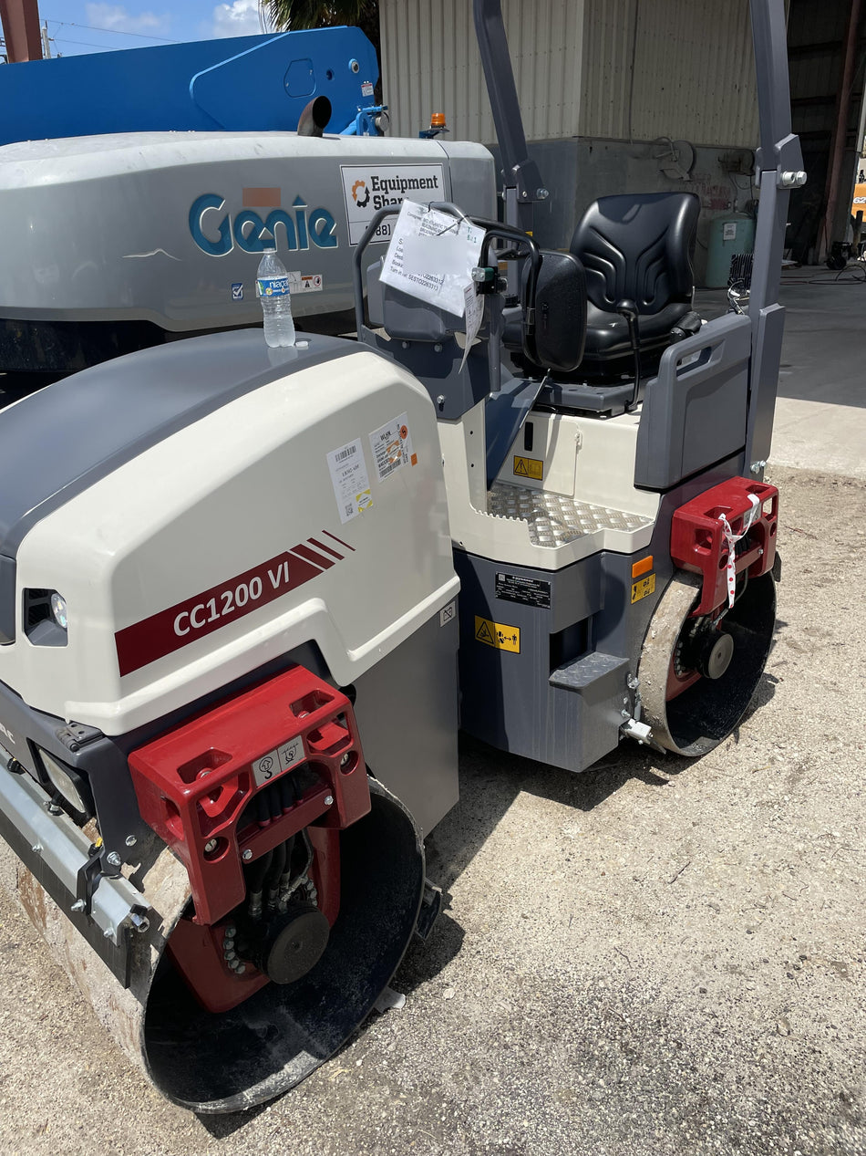2023 DYNAPAC CC1200