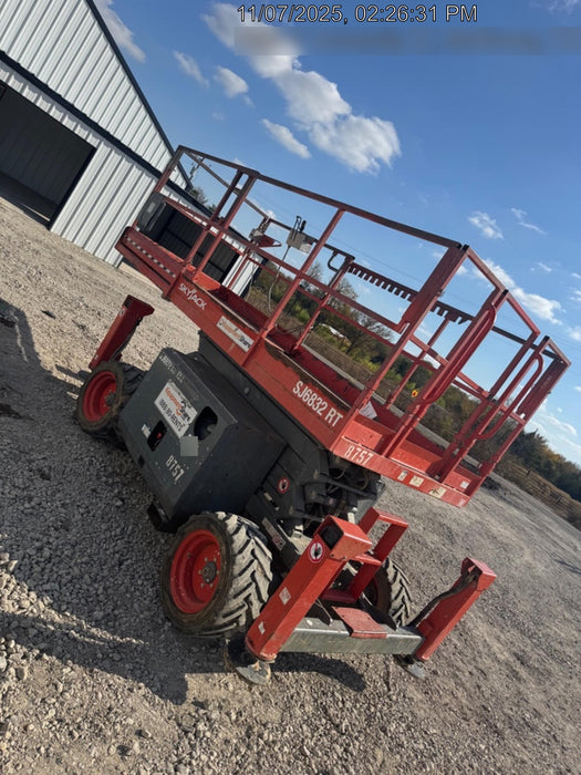 2018 SKYJACK SJ6832 RT