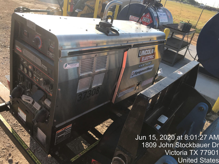 2019 Lincoln Electric Vantage 322 Ready-Pak 3, Two Wheel Trailer, Fender and Light Kit, Cable Rack