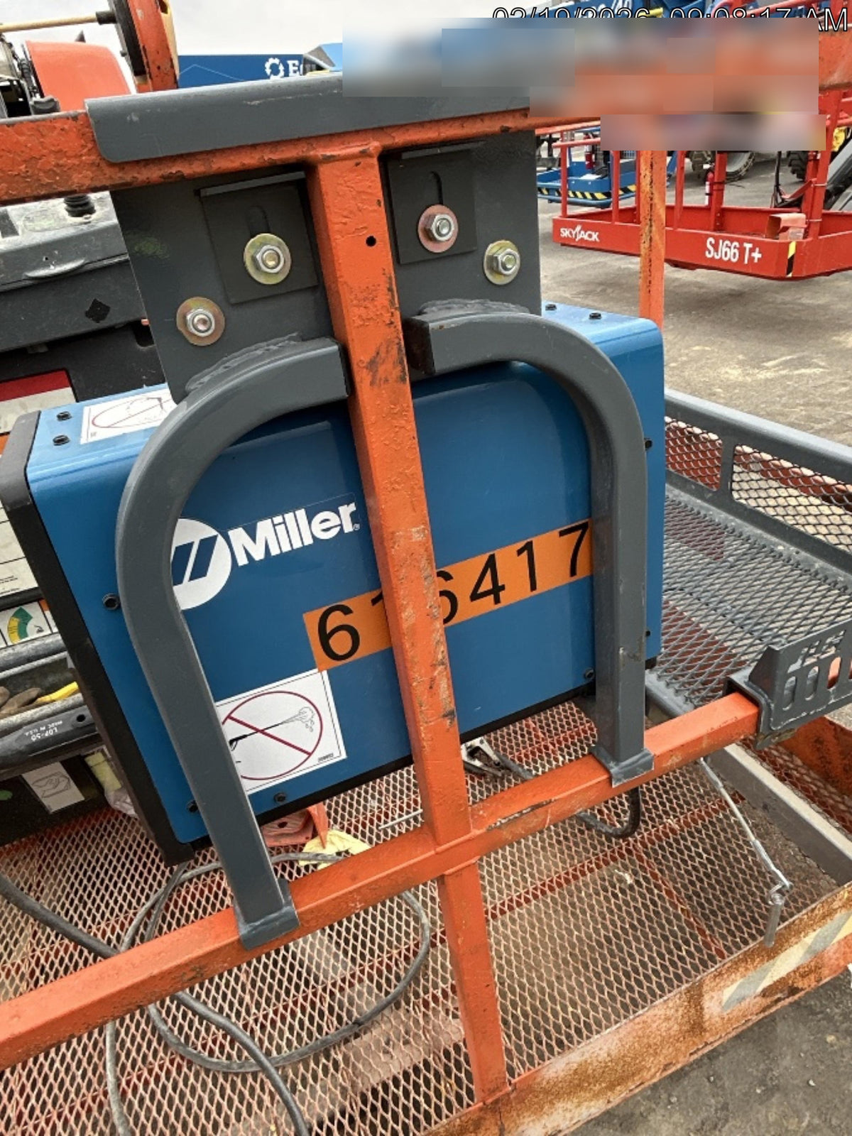 2025 MILLER ELECTRIC CST-282