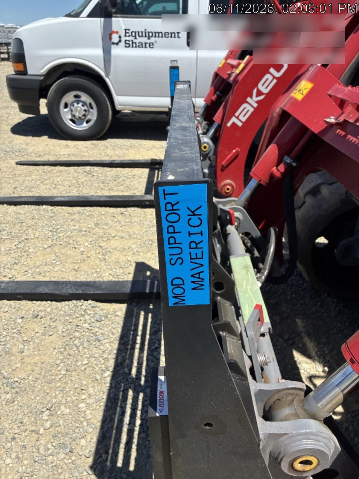 2026 ARROW MATERIAL HANDLING 72" Pallet Forks - Arrow