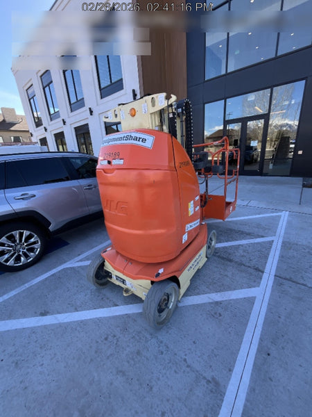 2022 JLG 26E