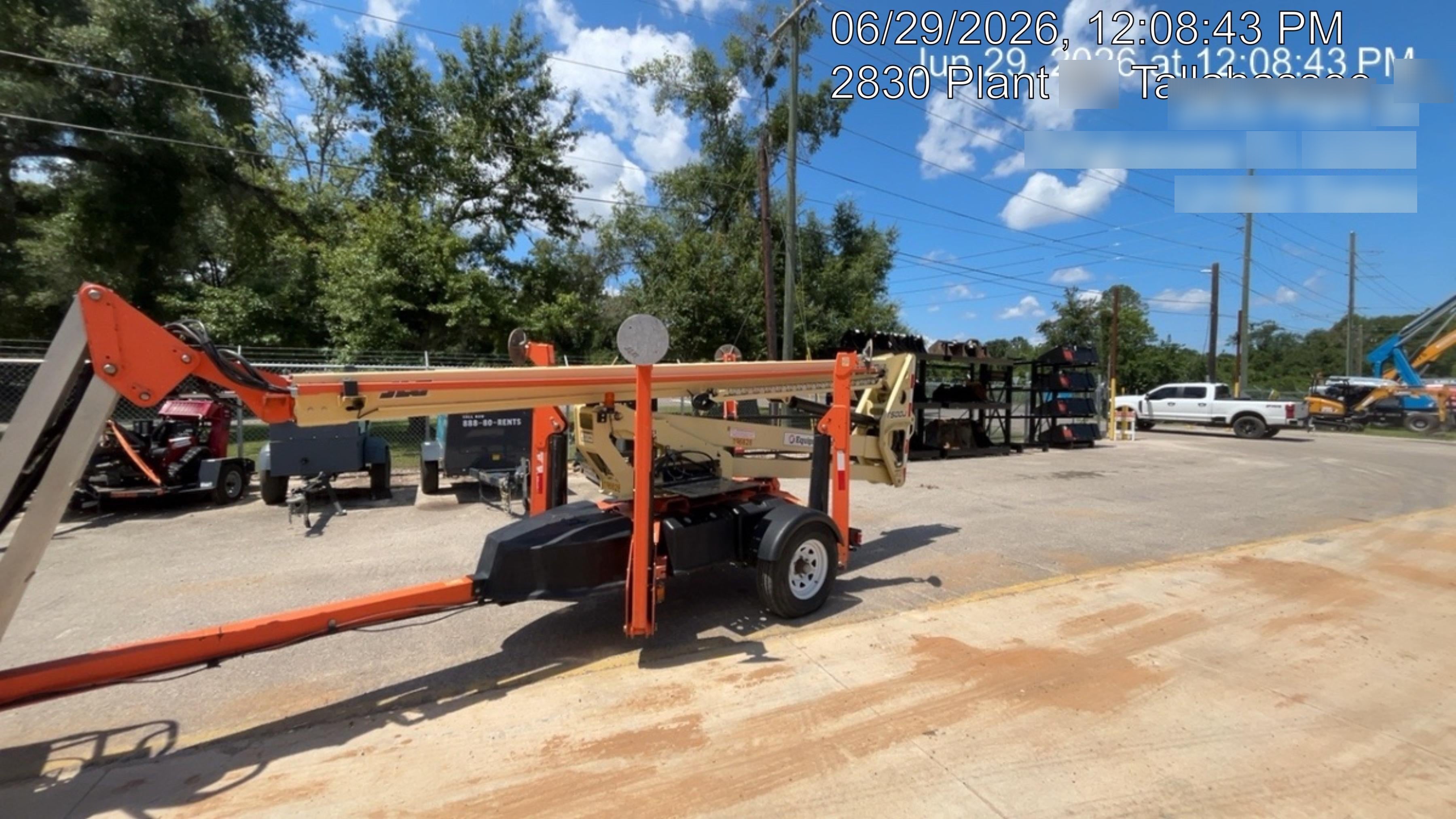 2021 JLG T500J