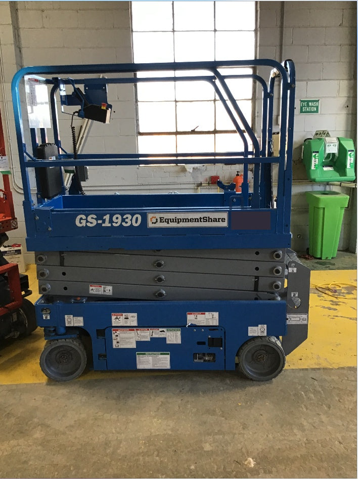 2019 Genie GS-1930 Fixed Rails with Chain Entry