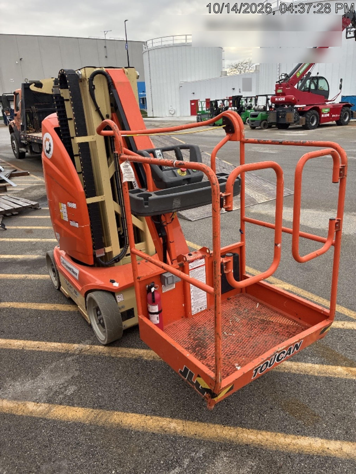 2021 JLG 26E