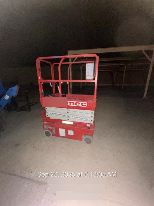 2020 MEC 1330SE Solid NM Tires, Steel Swing out Doors, LCS, Beacon, 900W Invertor