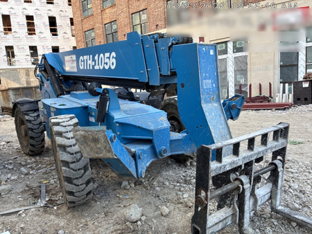 2017 GENIE GTH-1056