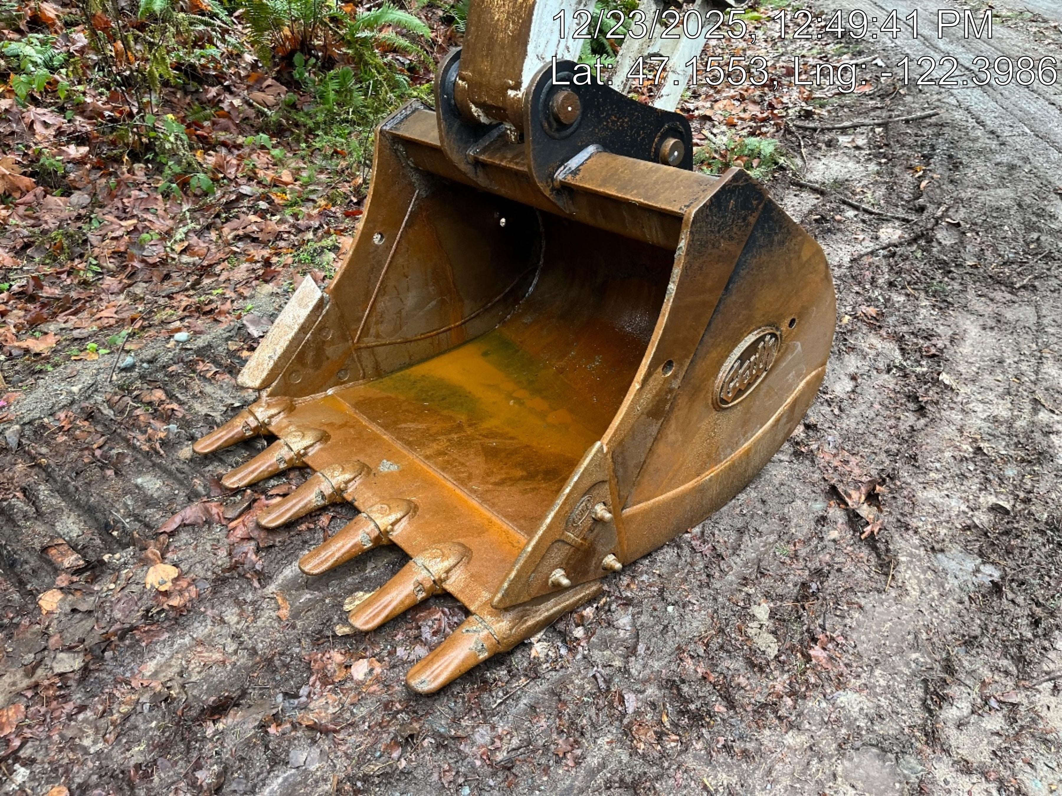 2022 GEITH 48" HD bucket 25k - 35k - Geith