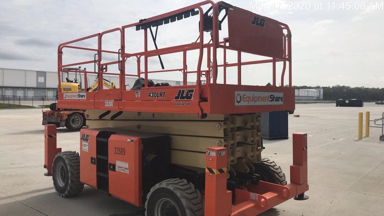 2019 JLG 430LRT