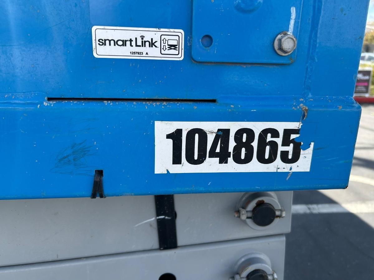 2020 Genie GS-1930 Solid Non Marking Tires, Beacon, Folding rails with half height swing gate, 800W Inverter