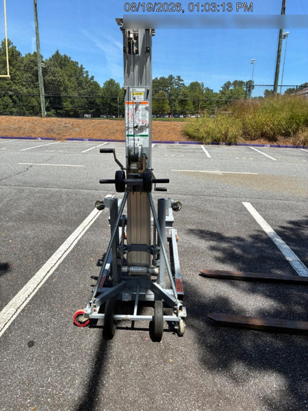 2023 GENIE SLC-24