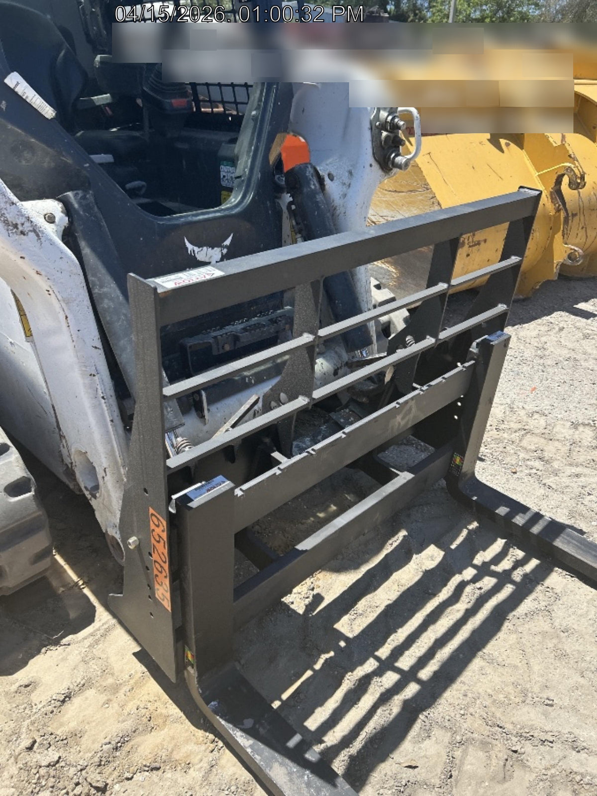 2026 ARROW MATERIAL HANDLING 72" Pallet Forks - Arrow