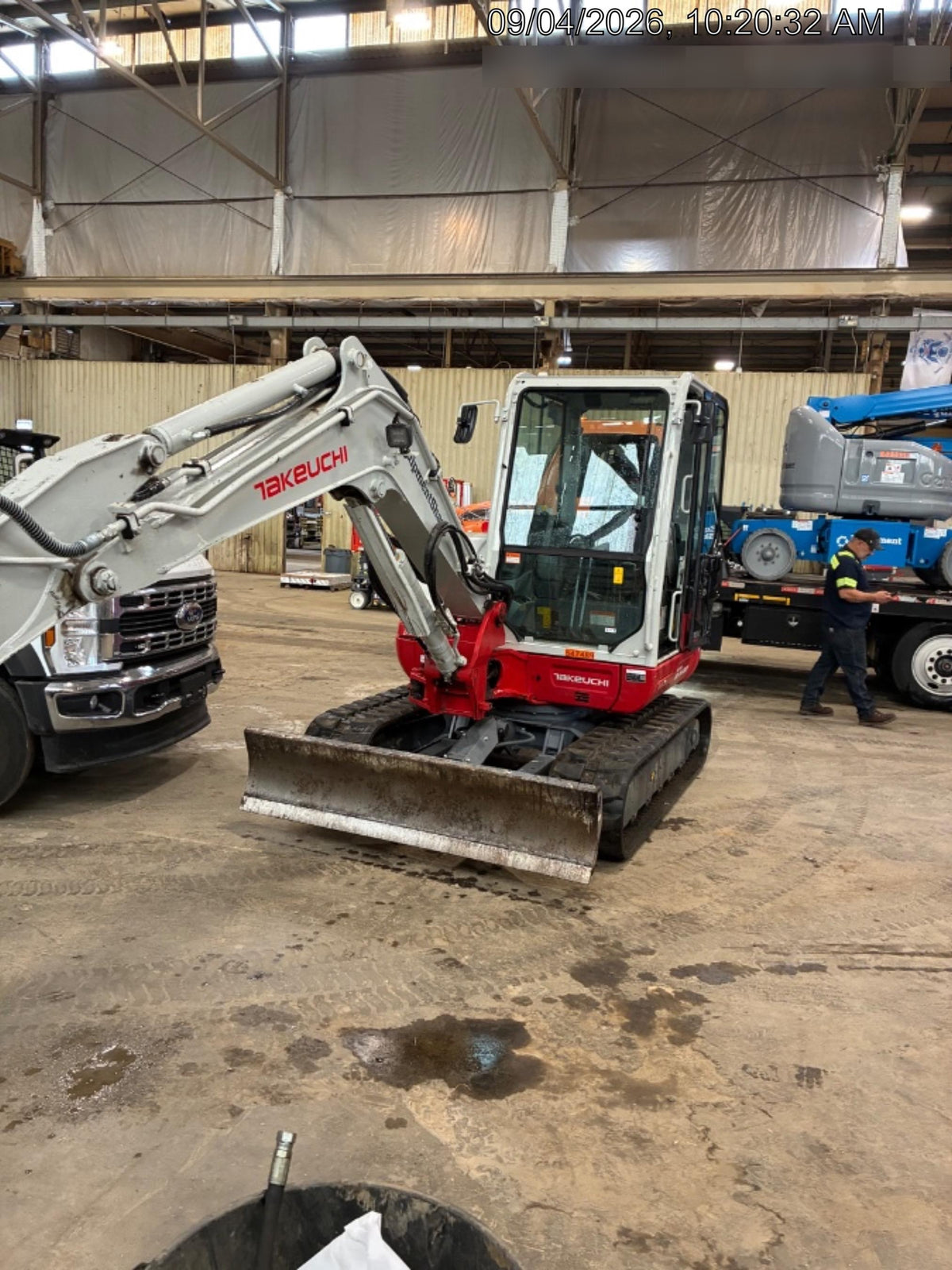 2025 TAKEUCHI TB250-2CR