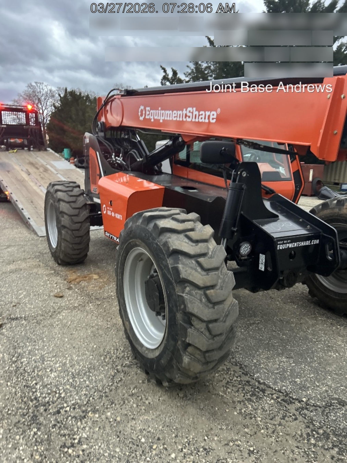 2025 SKYTRAK 8042