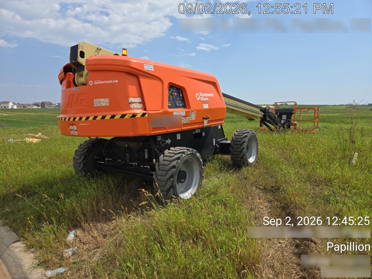 2023 JLG 660SJ