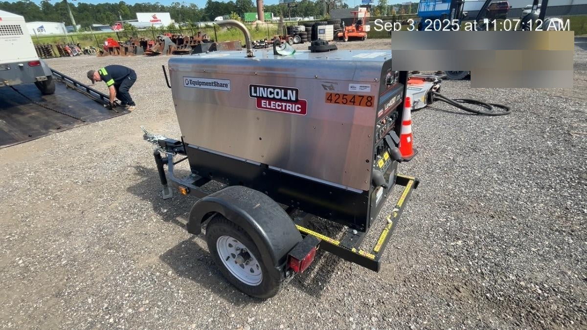2024 Lincoln Electric LE400 Kubota V1505, Trlr, Cable Rack, Light Kit, ES Decals, T3