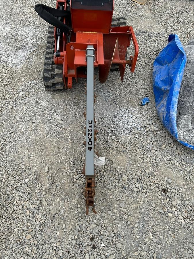 2023 DITCH WITCH C24XA