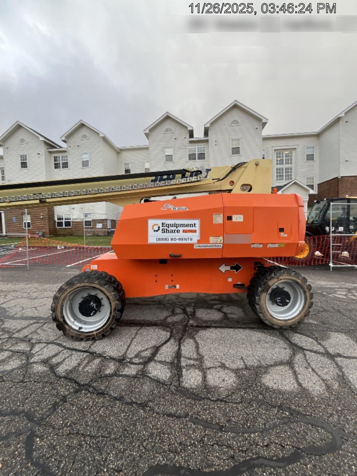 2021 JLG 860SJ
