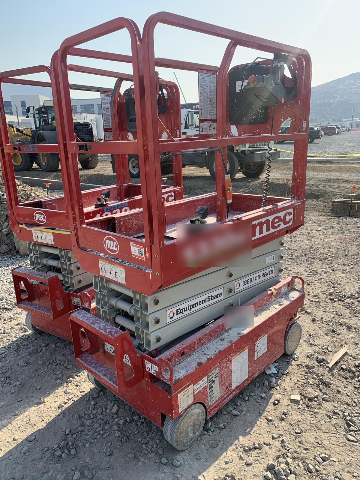 2020 MEC 1330SE Solid NM Tires, Steel Swing out Doors, LCS, Beacon, 900W Invertor