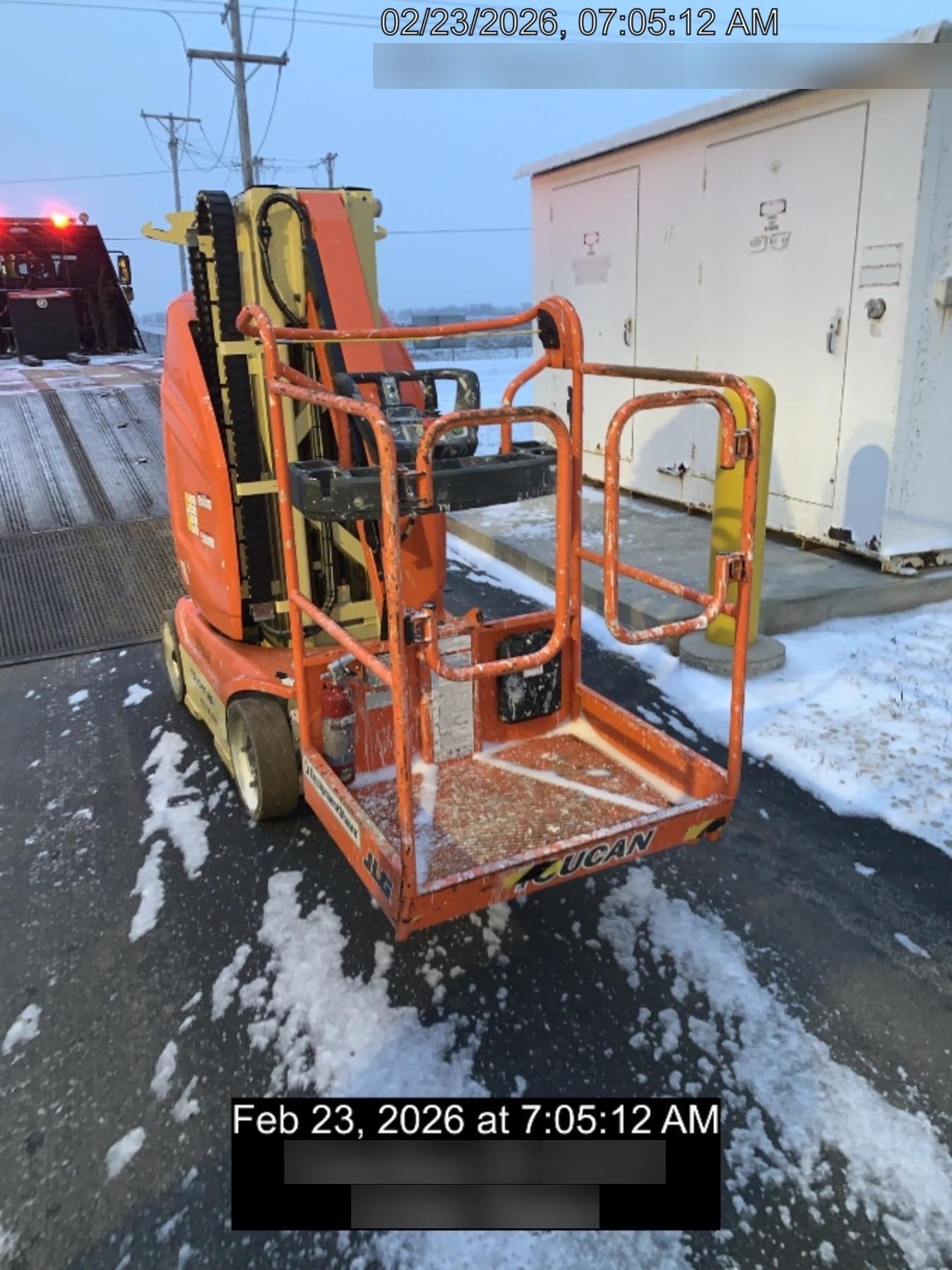 2022 JLG 26E