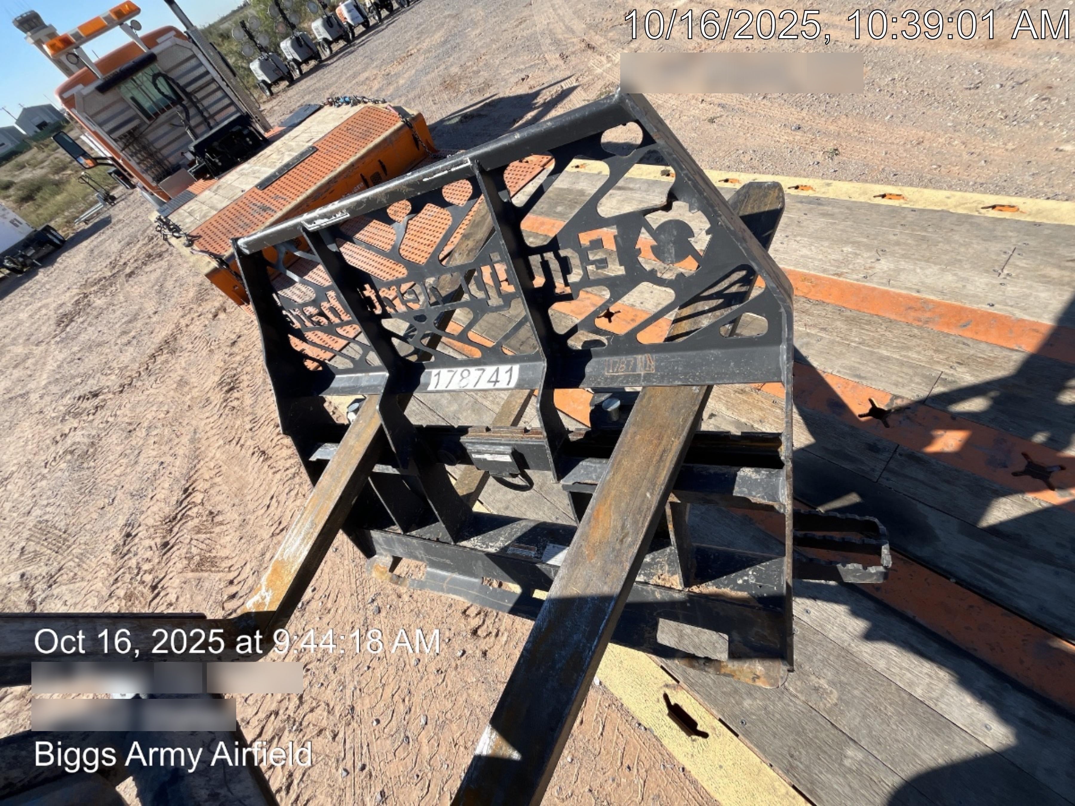 2021 PALADIN 48" Pallet Forks - Paladin