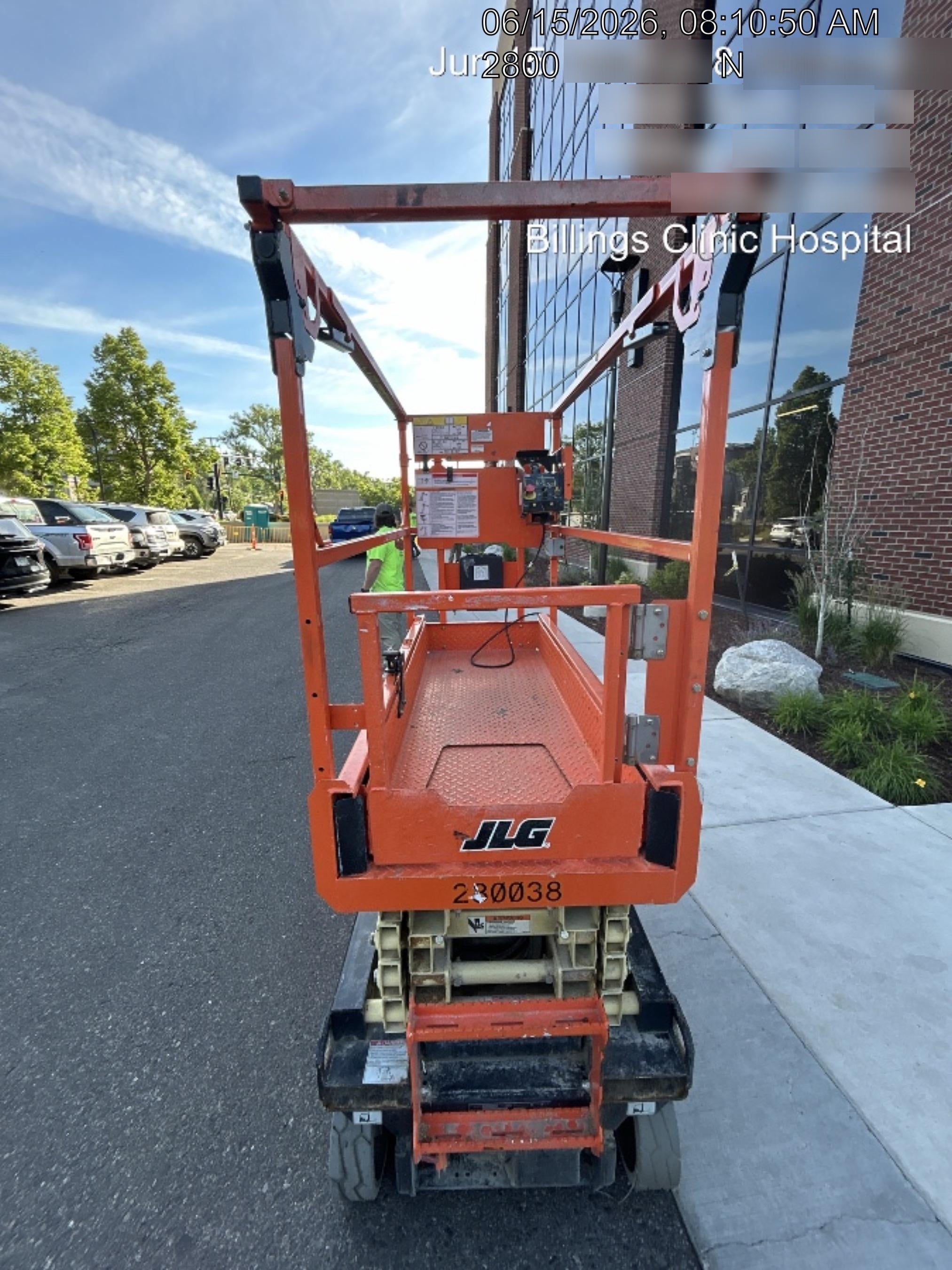 2022 JLG ES1932