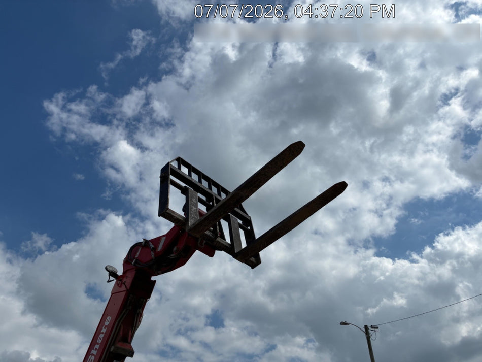 2022 MANITOU MTA5519